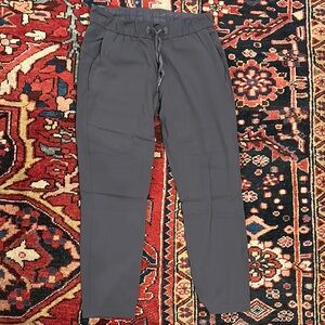 Lululemon Women’s Gray Drawstring Jogger Pants with Pockets Size 8